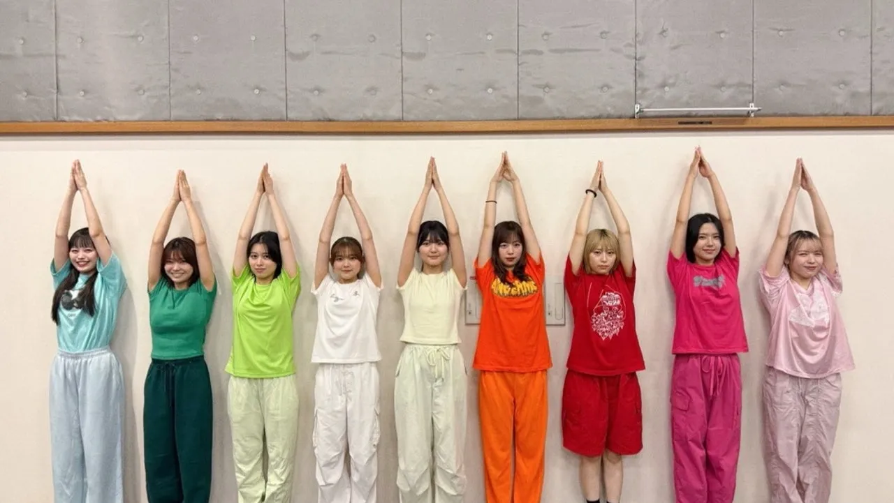 色鉛筆 伊勢鈴蘭