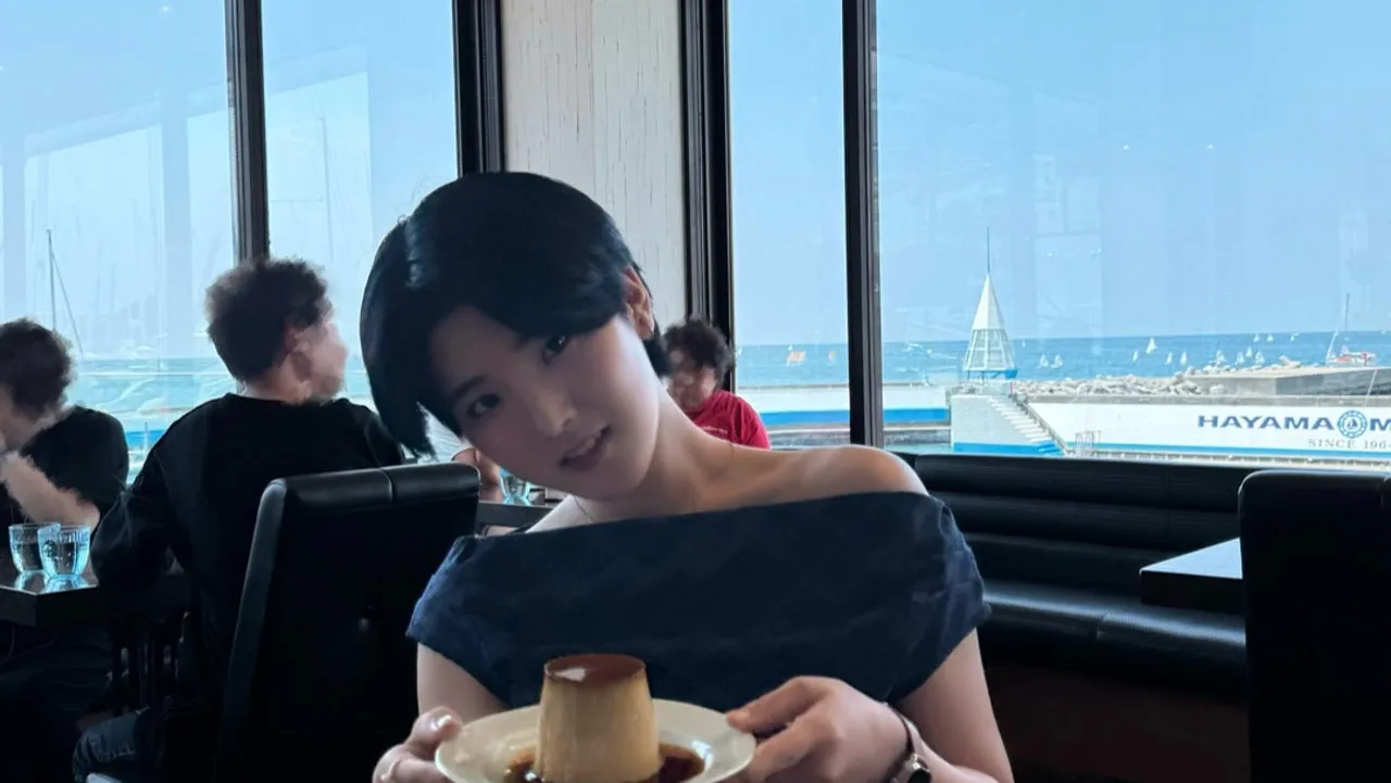 弁解　小島はな。