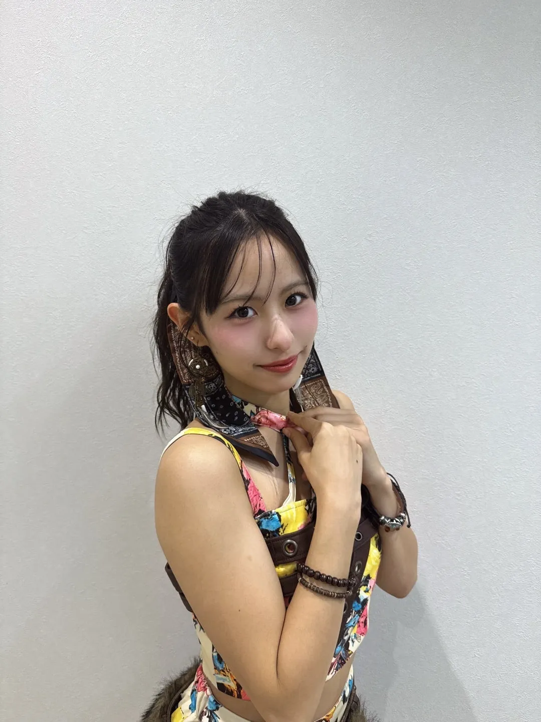 小さすぎる裏話    石山咲良